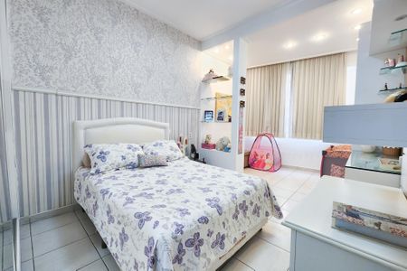 Apartamento para alugar com 270m², 4 quartos e 2 vagas Apartamento para alugar com 270m², 4 quartos e 2 vagasQuarto 2