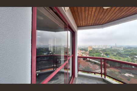 Apartamento à venda com 328m², 3 quartos e 3 vagas Apartamento à venda com 328m², 3 quartos e 3 vagasVaranda