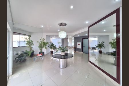 Apartamento à venda com 328m², 3 quartos e 3 vagas Apartamento à venda com 328m², 3 quartos e 3 vagasÁrea comum