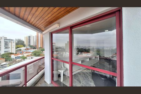 Apartamento à venda com 328m², 3 quartos e 3 vagas Apartamento à venda com 328m², 3 quartos e 3 vagasVaranda