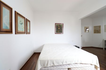 Apartamento à venda com 328m², 3 quartos e 3 vagasSuíte 1