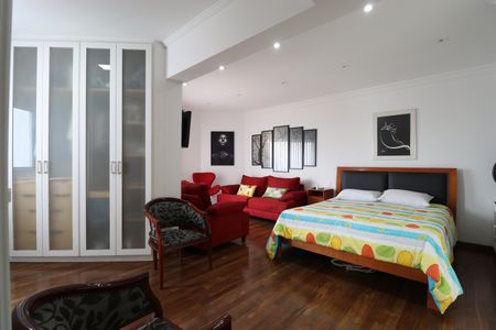 Apartamento à venda com 328m², 3 quartos e 3 vagasSuíte 2