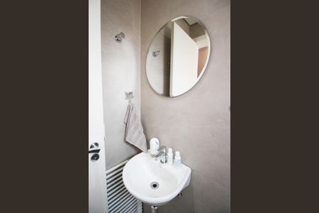 Apartamento à venda com 161m², 3 quartos e 3 vagas Apartamento à venda com 161m², 3 quartos e 3 vagasBanheiro de Serviço