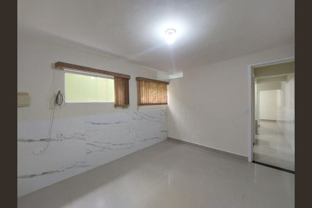 Casa à venda com 196m², 3 quartos e 1 vaga Casa à venda com 196m², 3 quartos e 1 vagaQuarto Casa 2