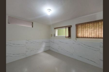 Casa à venda com 196m², 3 quartos e 1 vaga Casa à venda com 196m², 3 quartos e 1 vagaQuarto Casa 2