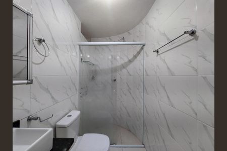 Casa à venda com 196m², 3 quartos e 1 vaga Casa à venda com 196m², 3 quartos e 1 vagaBanheiro Casa 2