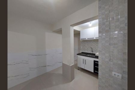 Casa à venda com 196m², 3 quartos e 1 vaga Casa à venda com 196m², 3 quartos e 1 vagaCozinha Casa 2