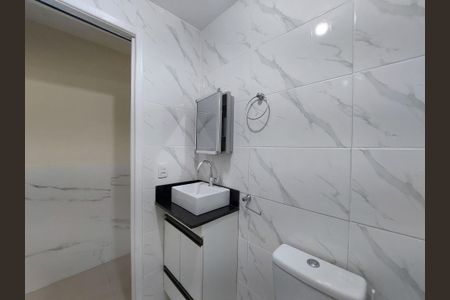 Casa à venda com 196m², 3 quartos e 1 vaga Casa à venda com 196m², 3 quartos e 1 vagaBanheiro Casa 2