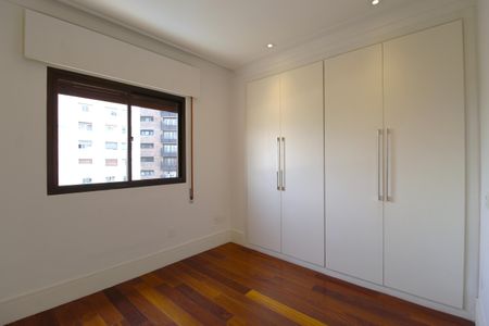 Apartamento para alugar com 200m², 2 quartos e 2 vagasQuarto 1 - Suíte