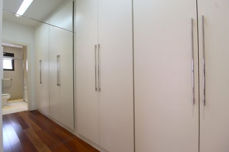 Apartamento para alugar com 200m², 2 quartos e 2 vagasCloset da Suíte 2