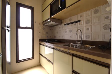Apartamento para alugar com 200m², 2 quartos e 2 vagasCozinha