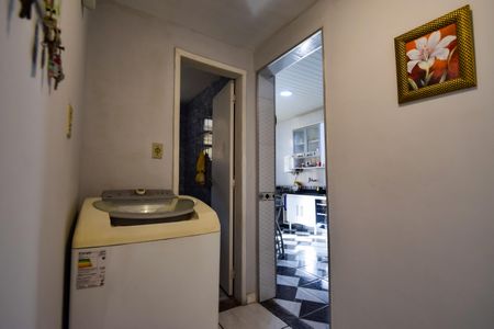 Casa de condomínio à venda com 40m², 3 quartos e 1 vaga Casa de condomínio à venda com 40m², 3 quartos e 1 vagaÁrea de Serviço