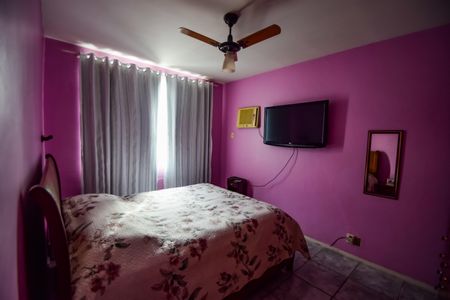 Casa de condomínio à venda com 40m², 3 quartos e 1 vaga Casa de condomínio à venda com 40m², 3 quartos e 1 vagaSuíte