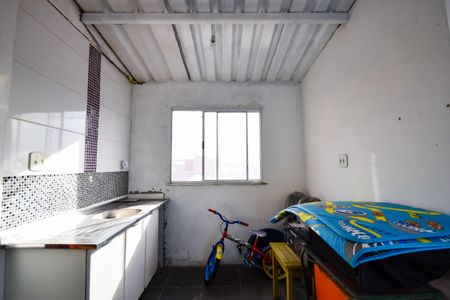 Casa de condomínio à venda com 40m², 3 quartos e 1 vaga Casa de condomínio à venda com 40m², 3 quartos e 1 vagaTerraço