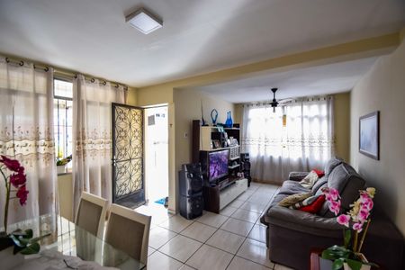 Sala de casa de condomínio à venda com 3 quartos, 40m² em Higienópolis, Rio de Janeiro