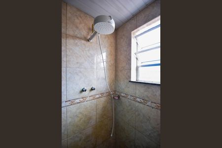 Casa de condomínio à venda com 40m², 3 quartos e 1 vaga Casa de condomínio à venda com 40m², 3 quartos e 1 vagaBanheiro Social