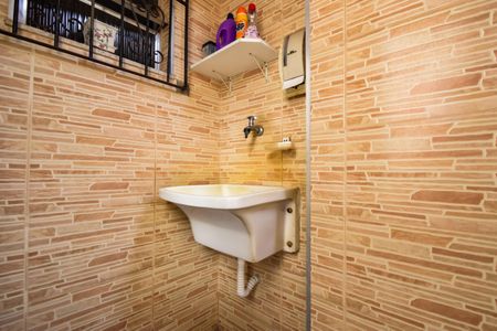 Casa de condomínio à venda com 40m², 3 quartos e 1 vaga Casa de condomínio à venda com 40m², 3 quartos e 1 vagaÁrea de Serviço