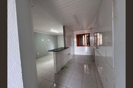 Casa à venda com 70m², 2 quartos e 2 vagas Casa à venda com 70m², 2 quartos e 2 vagasCozinha