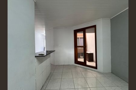 Casa à venda com 70m², 2 quartos e 2 vagas Casa à venda com 70m², 2 quartos e 2 vagasSala