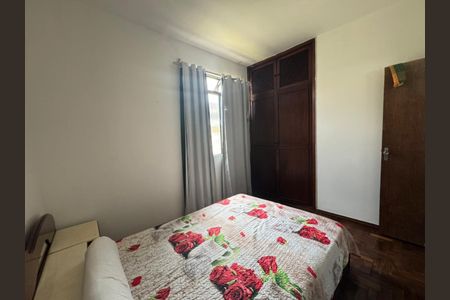 Casa à venda com 209m², 3 quartos e 2 vagas Casa à venda com 209m², 3 quartos e 2 vagasQuarto