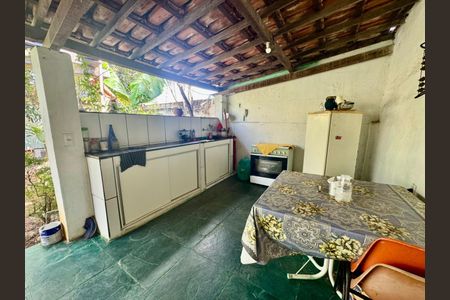 Casa à venda com 209m², 3 quartos e 2 vagas Casa à venda com 209m², 3 quartos e 2 vagasVaranda gourmet