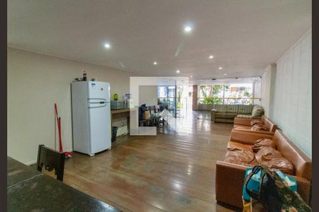 Apartamento à venda com 65m², 2 quartos e 1 vaga Apartamento à venda com 65m², 2 quartos e 1 vagaÁrea comum - Salão de festas