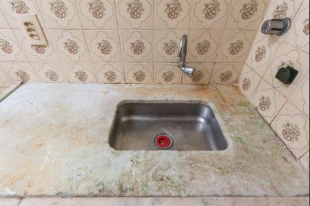 Apartamento à venda com 56m², 2 quartos e 1 vaga Apartamento à venda com 56m², 2 quartos e 1 vagaCozinha