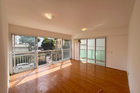 Sala de apartamento para alugar com 3 quartos, 102m² em Botafogo, Rio de Janeiro