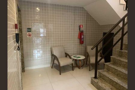 Apartamento à venda com 62m², 2 quartos e 1 vaga