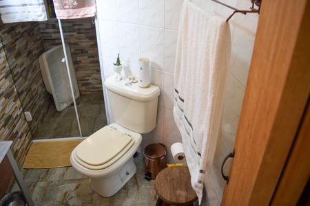 Apartamento à venda com 65m², 2 quartos e 1 vaga Apartamento à venda com 65m², 2 quartos e 1 vagaBanheiro da Suíte