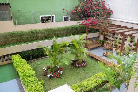 Apartamento à venda com 65m², 2 quartos e 1 vaga Apartamento à venda com 65m², 2 quartos e 1 vagaVaranda