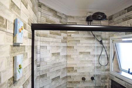Apartamento à venda com 65m², 2 quartos e 1 vaga Apartamento à venda com 65m², 2 quartos e 1 vagaBanheiro
