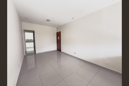 Sala de apartamento para alugar com 2 quartos, 70m² em Irajá, Rio de Janeiro