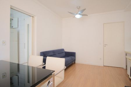 Apartamento à venda com 41m², 1 quarto e 1 vagaSala