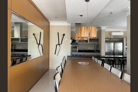 Apartamento para alugar com 104m², 3 quartos e 2 vagas Apartamento para alugar com 104m², 3 quartos e 2 vagasÁrea comum - Salão de festas