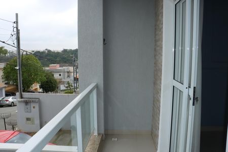 Casa de condomínio para alugar com 137m², 3 quartos e 2 vagasSacada