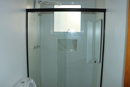 Casa de condomínio para alugar com 137m², 3 quartos e 2 vagasBanheiro da Suíte