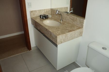 Casa de condomínio para alugar com 137m², 3 quartos e 2 vagasBanheiro 2