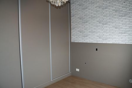 Casa de condomínio para alugar com 137m², 3 quartos e 2 vagasSuíte