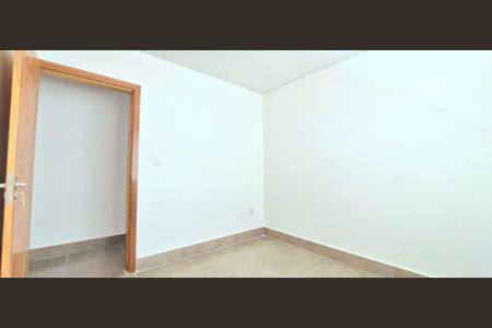 Casa à venda com 89m², 3 quartos e 2 vagasQuarto 2