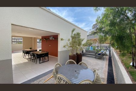 Apartamento para alugar com 45m², 2 quartos e 1 vagaVista