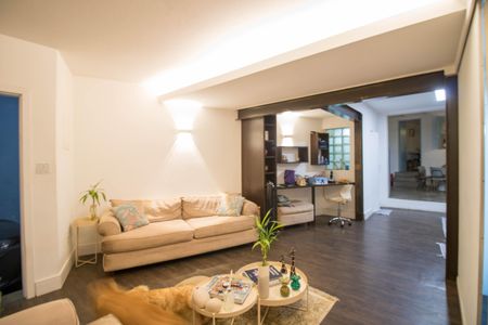 Sala de casa à venda com 3 quartos, 115m² em Brooklin, São Paulo