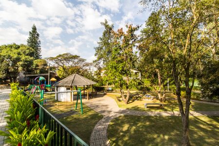 Casa de condomínio para alugar com 340m², 4 quartos e 2 vagasÁrea comum - Playground