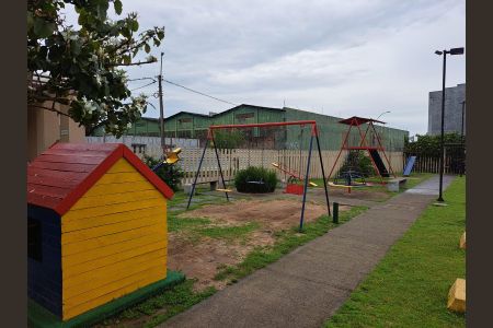 Apartamento à venda com 41m², 2 quartos e 1 vagaÁrea Comum - Playground