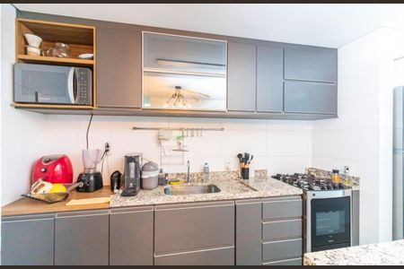 Apartamento à venda com 120m², 2 quartos e 2 vagas Apartamento à venda com 120m², 2 quartos e 2 vagasCozinha