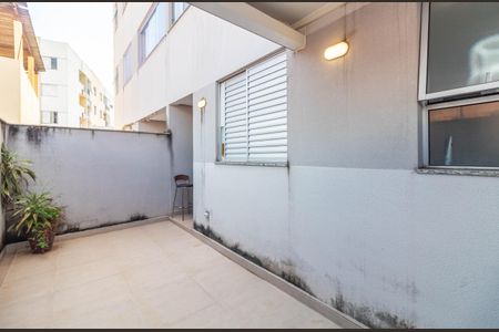 Apartamento à venda com 120m², 2 quartos e 2 vagas Apartamento à venda com 120m², 2 quartos e 2 vagasÁrea Externa