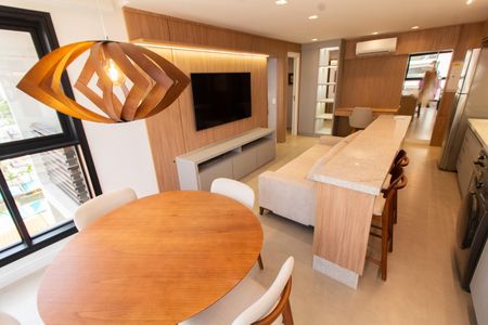 Sala de apartamento para alugar com 1 quarto, 49m² em Nova Campinas, Campinas