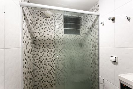 Apartamento à venda com 47m², 2 quartos e sem vaga Apartamento à venda com 47m², 2 quartos e sem vagaBanheiro