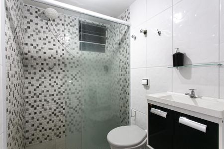 Apartamento à venda com 47m², 2 quartos e sem vaga Apartamento à venda com 47m², 2 quartos e sem vagaBanheiro
