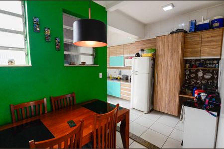 Apartamento à venda com 78m², 2 quartos e 1 vaga Apartamento à venda com 78m², 2 quartos e 1 vagaCozinha